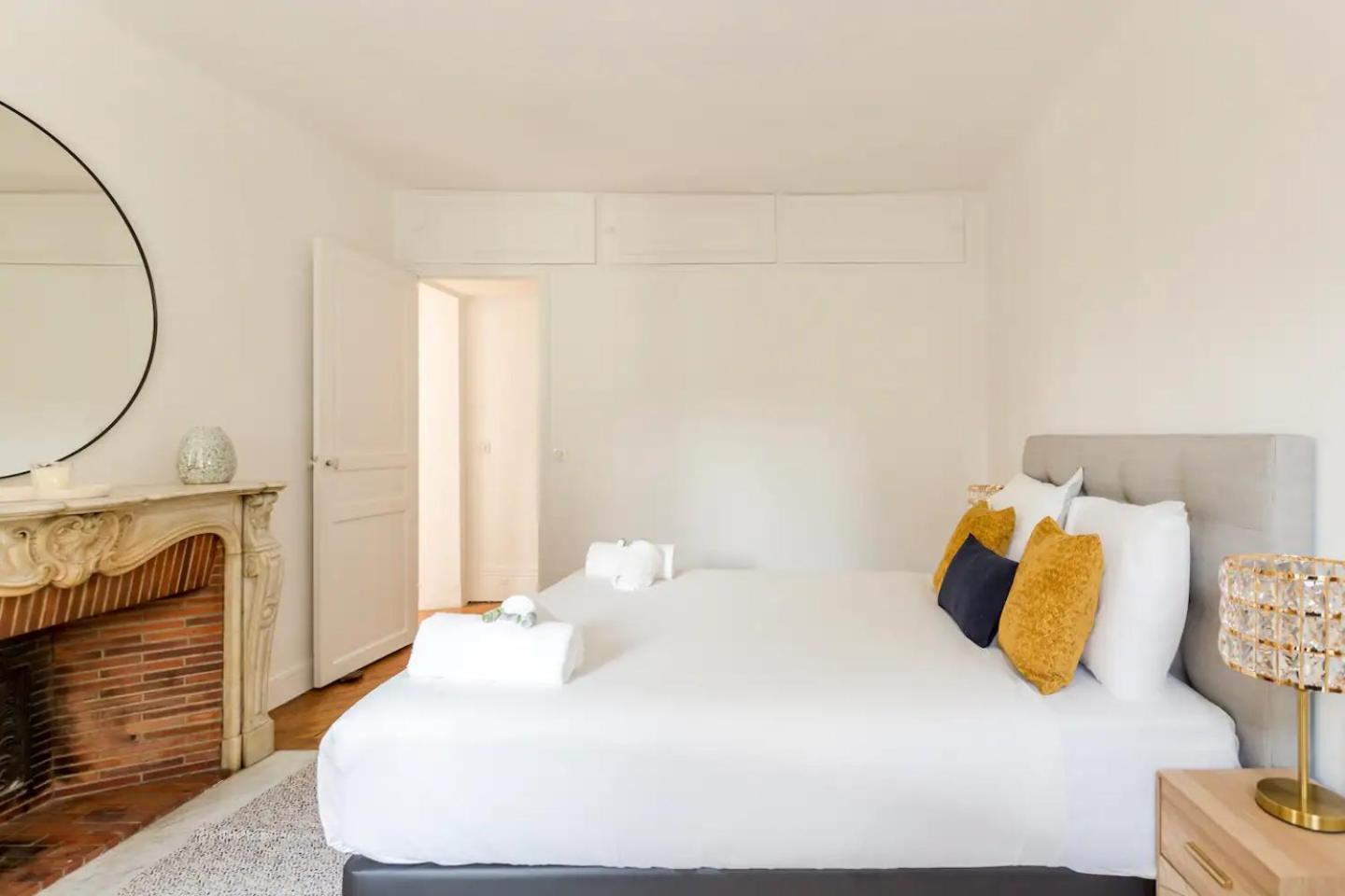 8P - 3Br Le Marais Spacious - Central - Historic Apt Paris Eksteriør billede